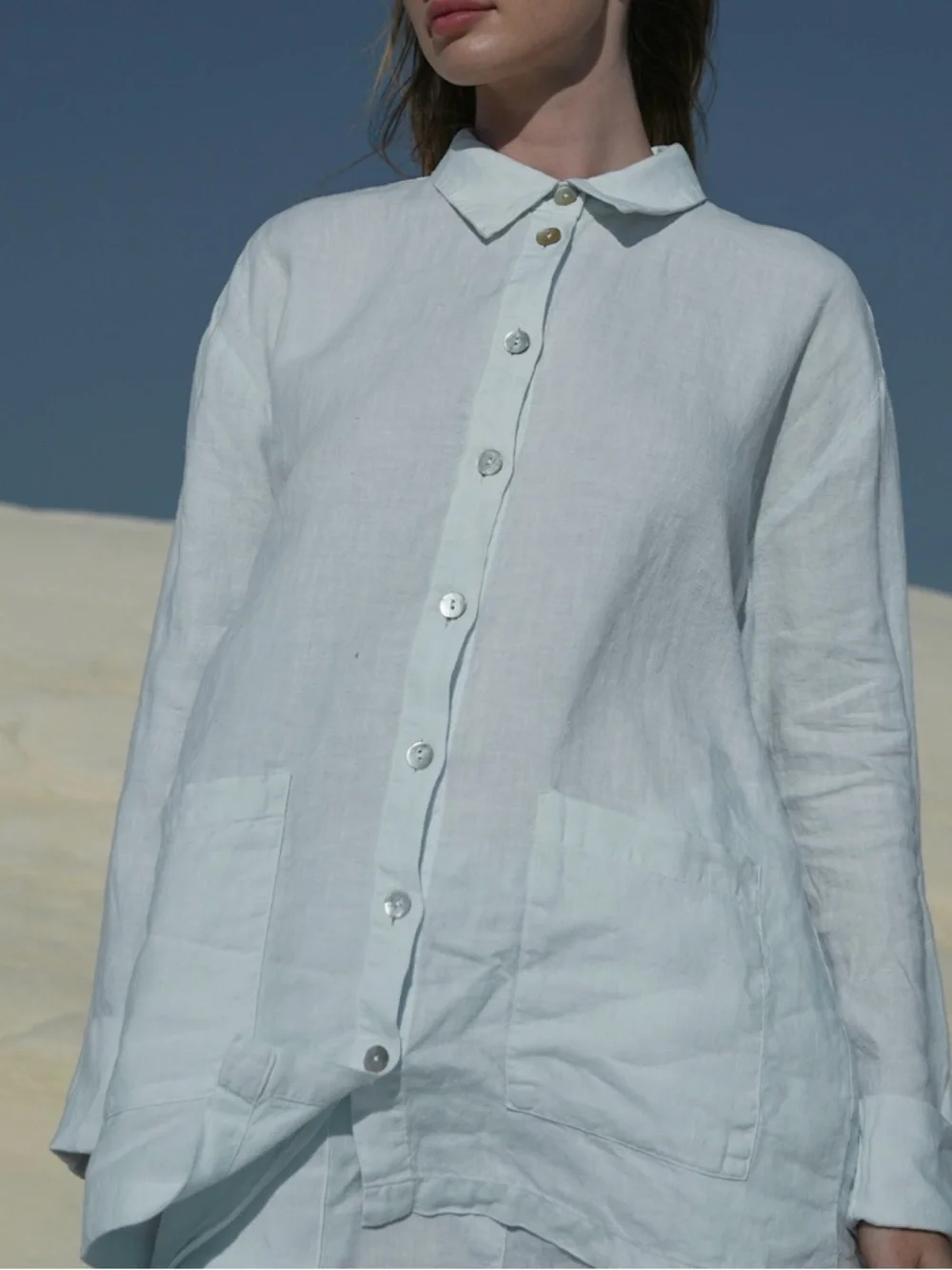 Soft Linen Set with Shell Buttons - Picture 14 of 16